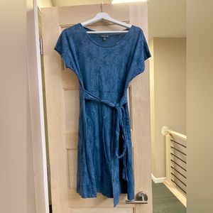 Toad & Co - Blue patterned mini dress - SZ M - worn once, Mock wrap dress